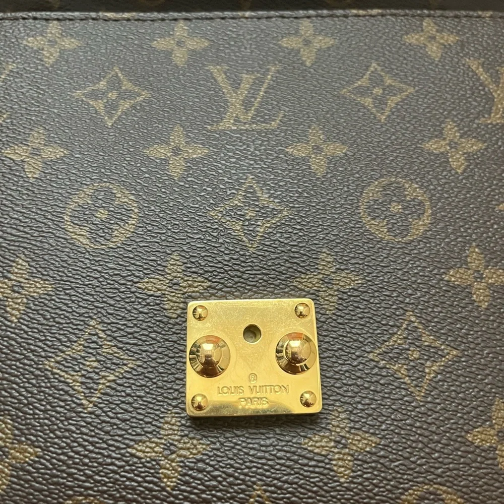 Louis Vuitton Monogram Pochette Métis - Picture 13 of 15